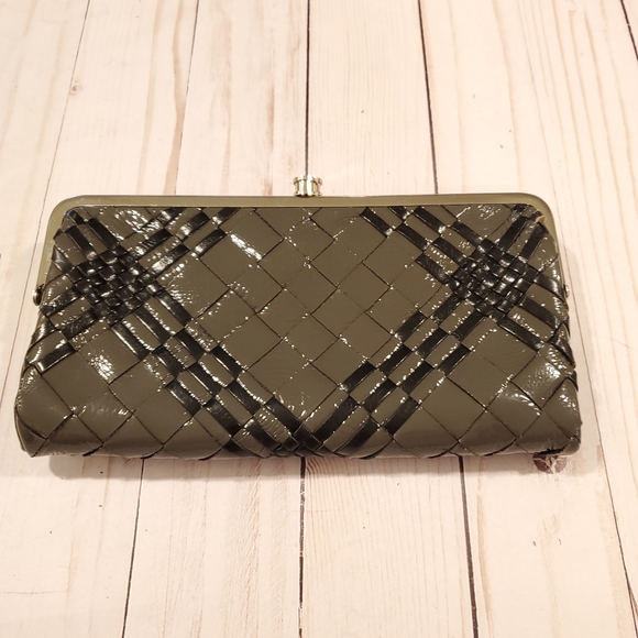 HOBO Handbags - HOBO Lauren Wallet Clutch